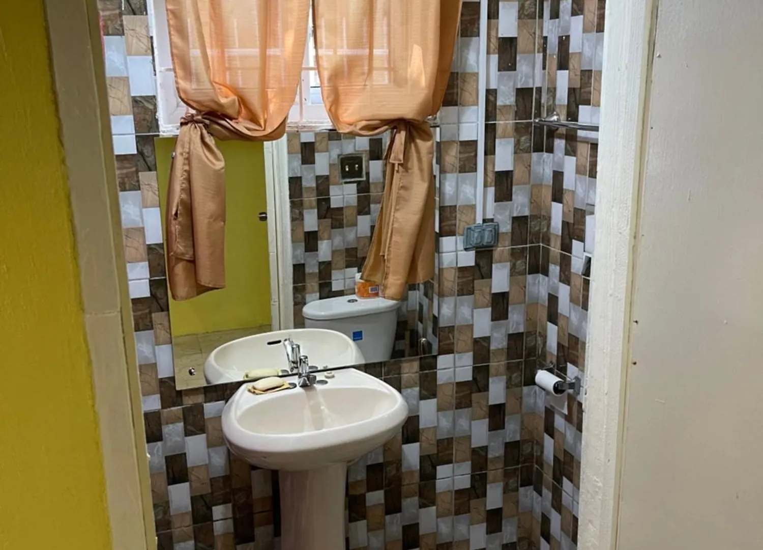 Apartment Place Of Comfort Kingston Jamaica